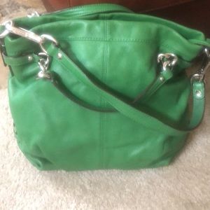 The color of money is always fun💁‍♀️